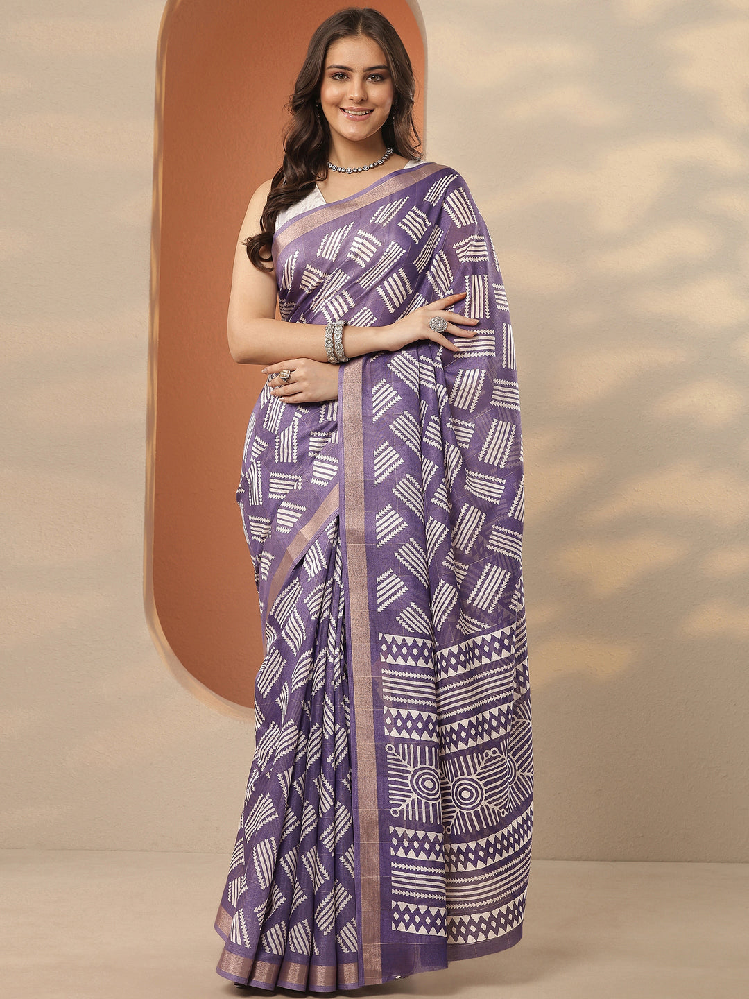  Lavender Printed Silk Blend Saree With Unstitched Blouse Piece 