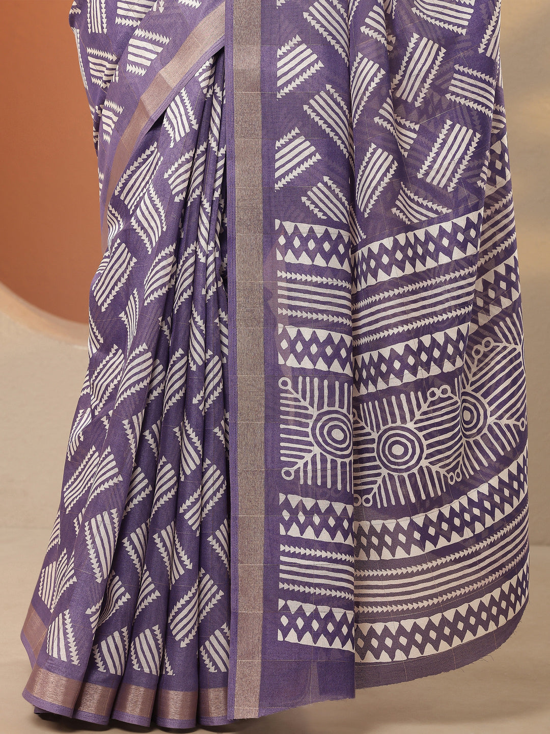  Lavender Printed Silk Blend Saree With Unstitched Blouse Piece 