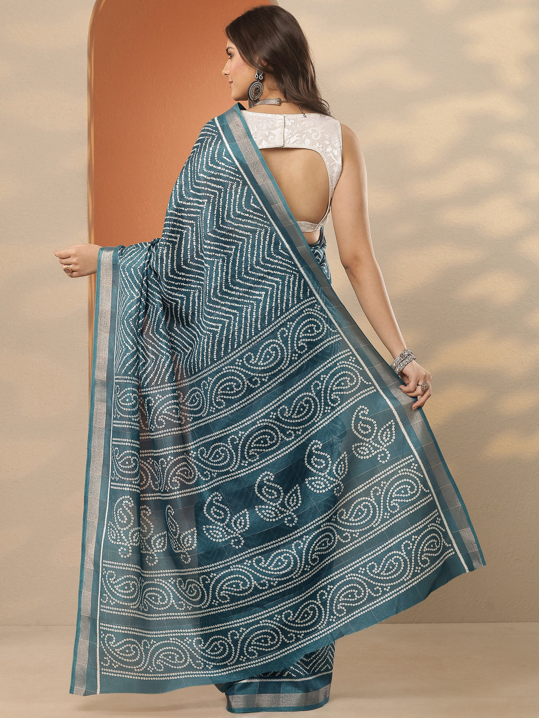  Green Leheriya Printed Silk Blend Saree With Unstitched Blouse Piece 