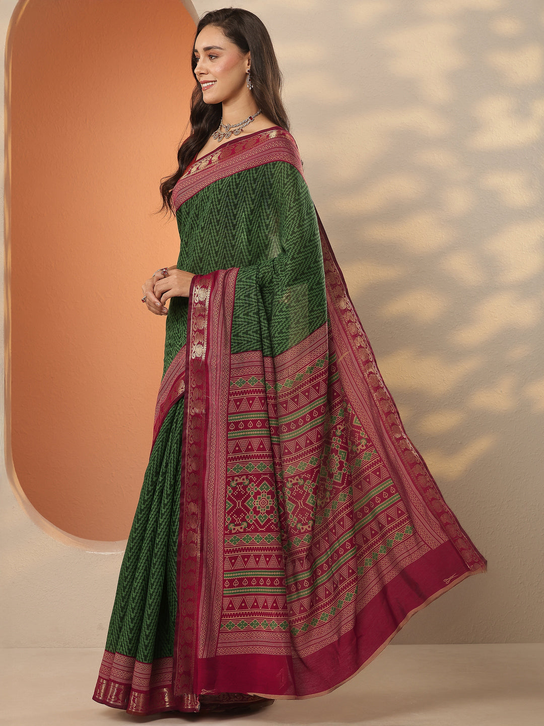  Green Leheriya Printed Silk Blend Saree With Unstitched Blouse Piece 
