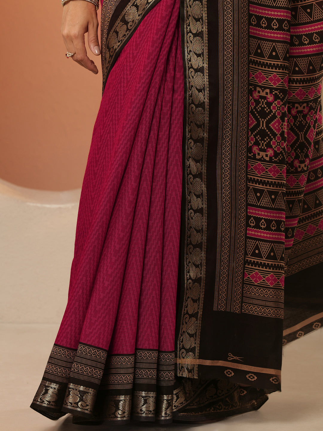  Red Leheriya Printed Silk Blend Saree With Unstitched Blouse Piece 
