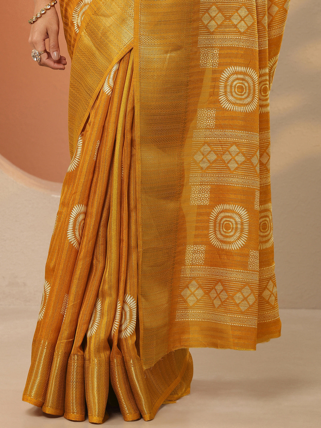  Mustard Printed Silk Blend Saree With Unstitched Blouse Piece 