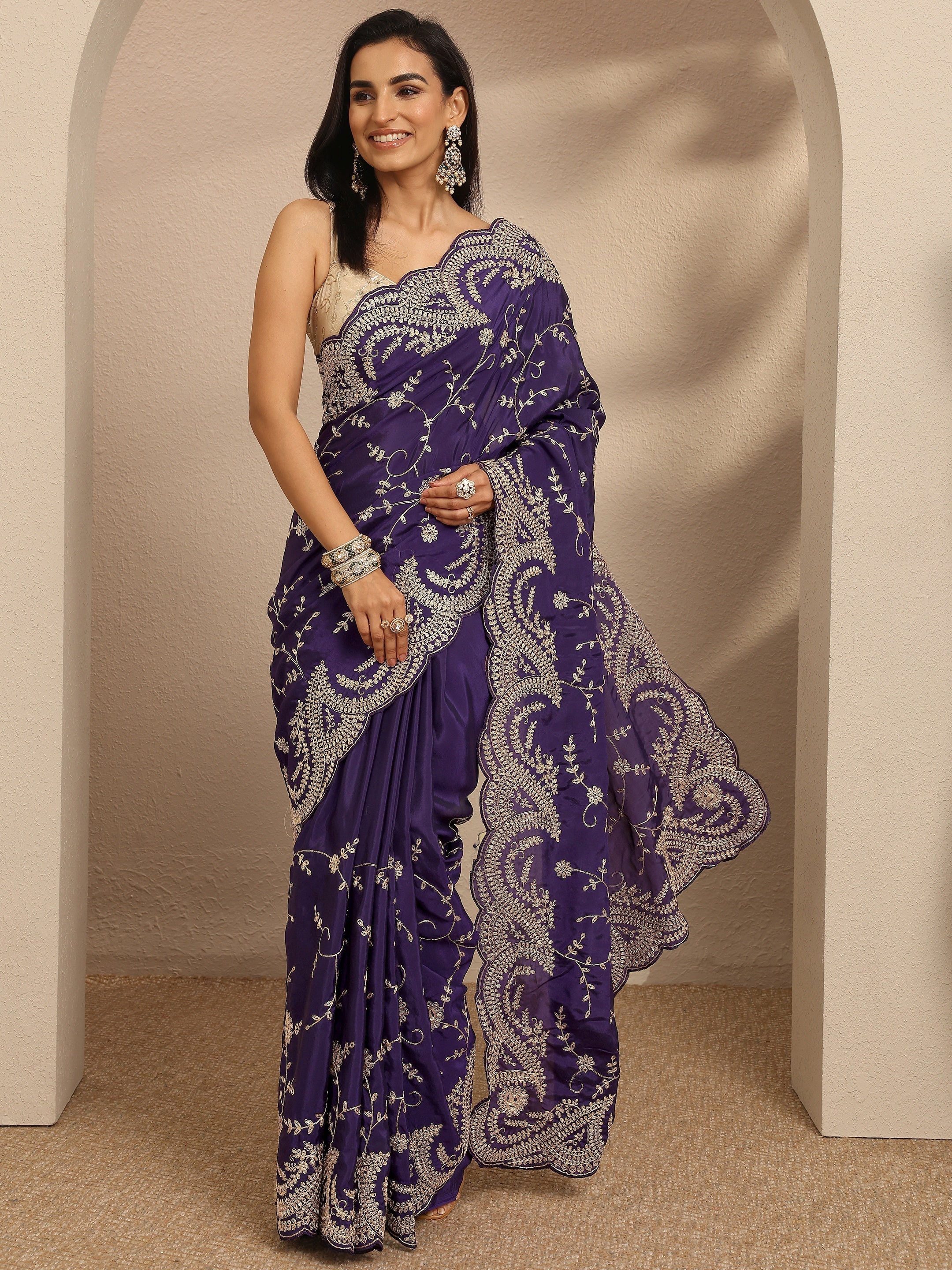 libas Purple Embroidered Silk Blend Saree With Unstitched Blouse Piece-picture-54