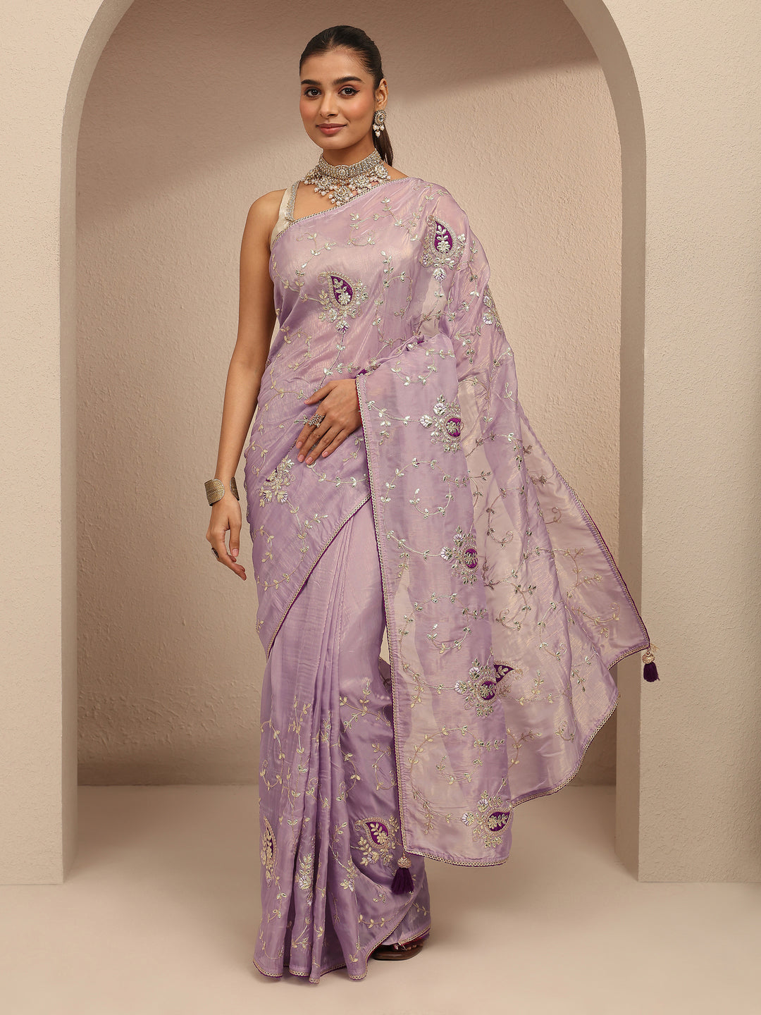  Lavender Embroidered Silk Blend Saree With Unstitched Blouse Piece 