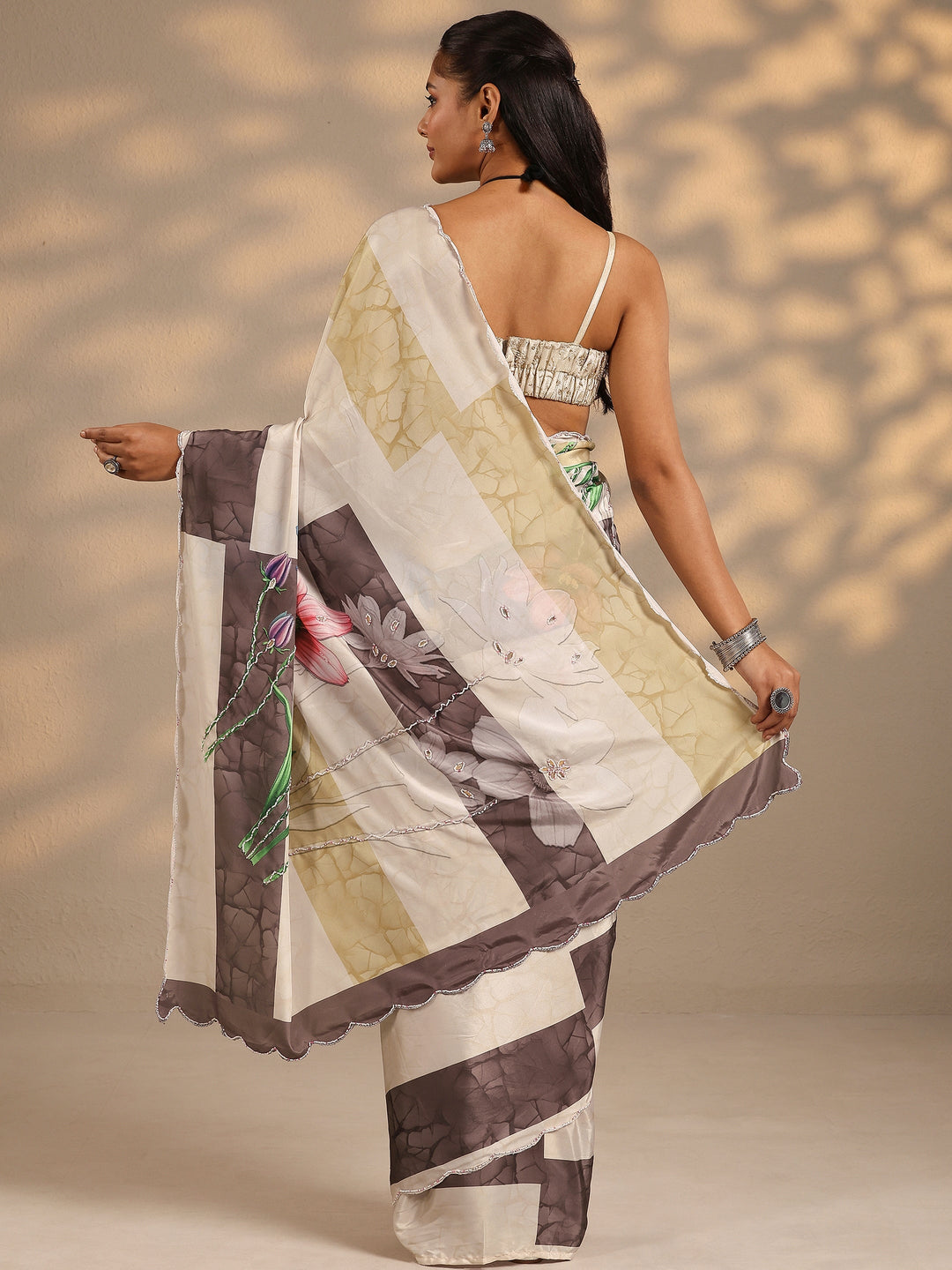  Beige Printed Silk Blend Saree With Unstitched Blouse Piece 
