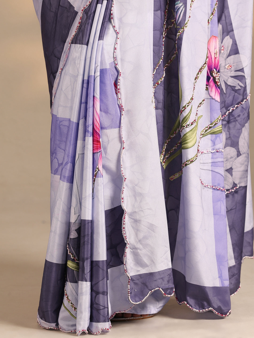  Lavender Printed Silk Blend Saree With Unstitched Blouse Piece 