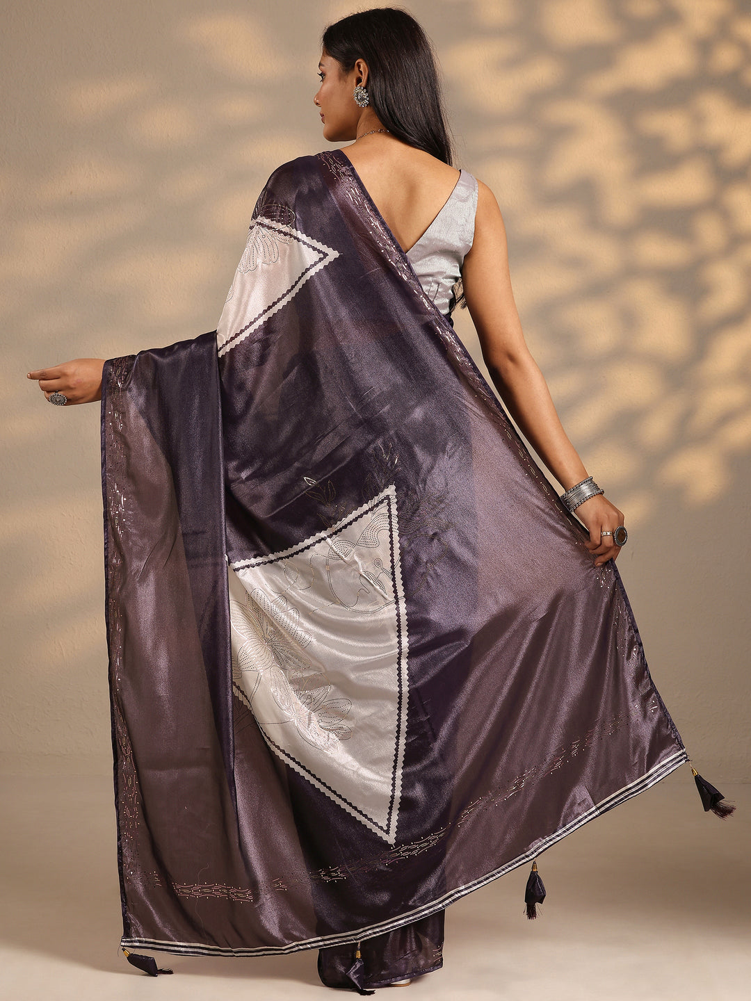  Purple Embellished Silk Blend Saree With Unstitched Blouse Piece 