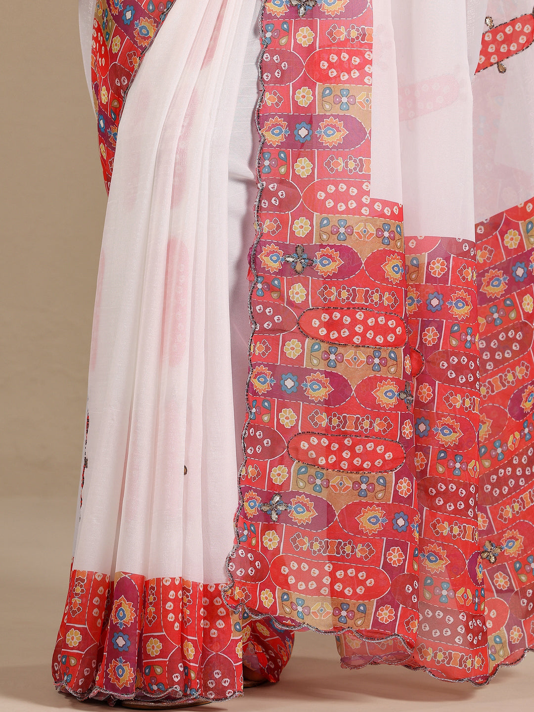  Off White Printed Silk Blend Saree With Unstitched Blouse Piece 