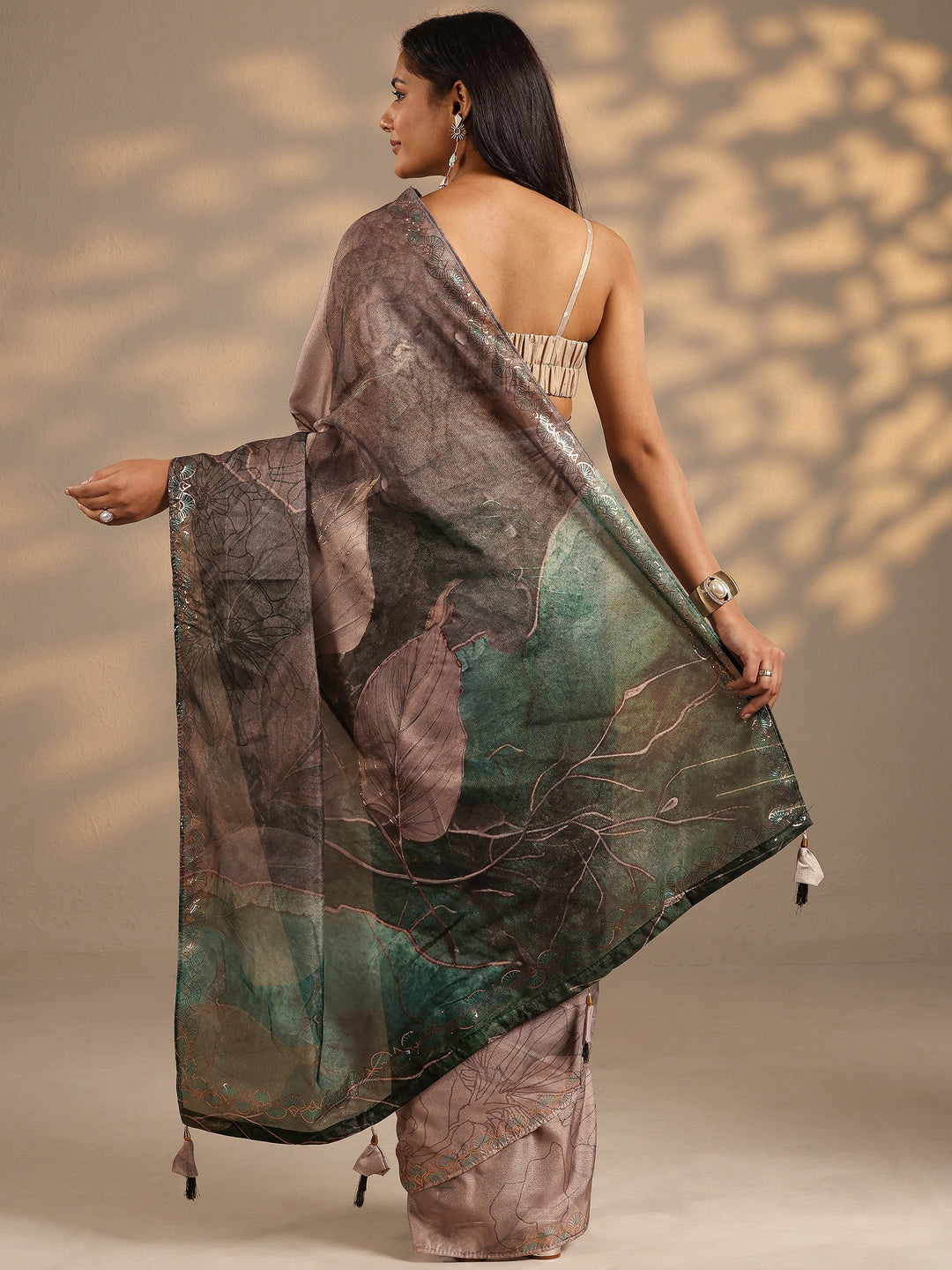  Taupe Printed Silk Blend Saree With Unstitched Blouse Piece 