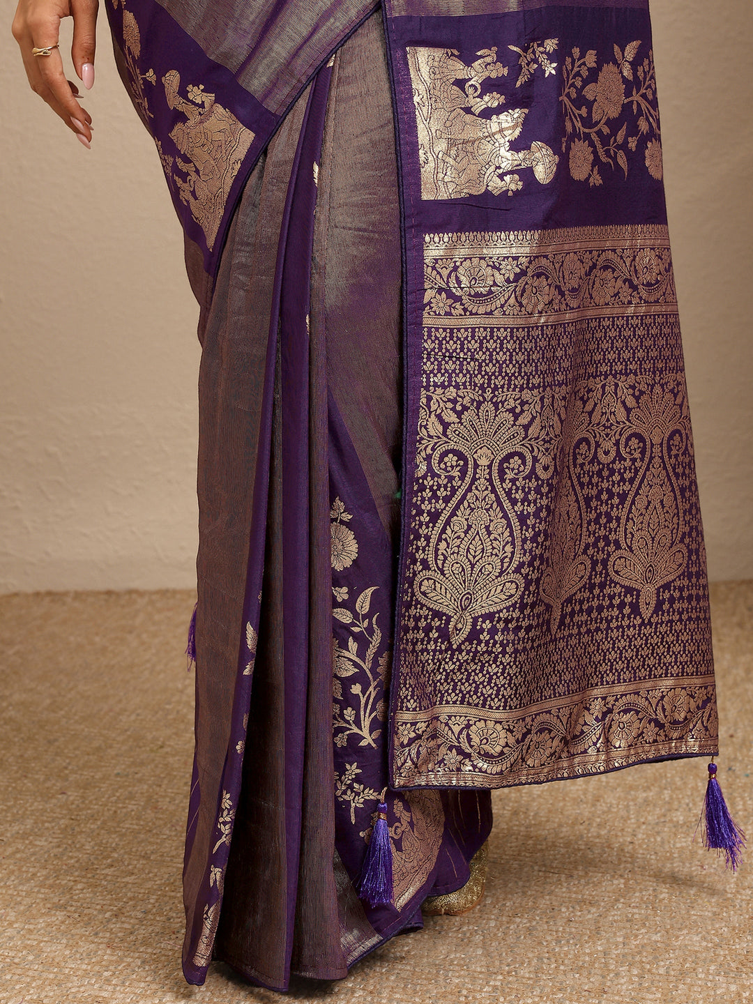  Purple Woven Design Banarsi Silk Blend Saree With Unstitched Blouse Piece 