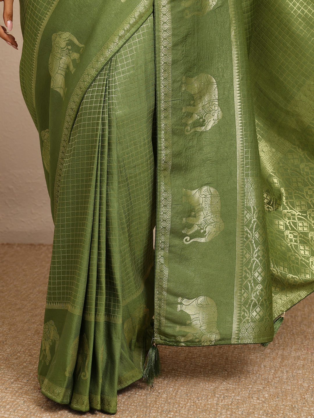  Green Checkered Woven Design Silk Blend Saree With Unstitched Blouse Piece 