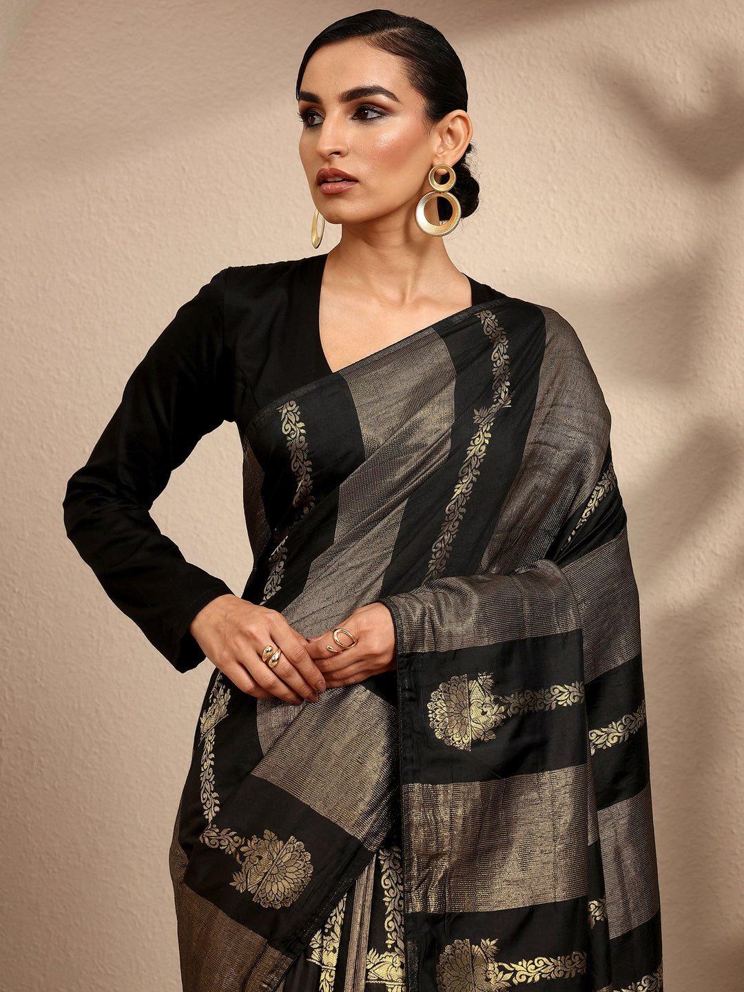  Black Woven Design Banarsi Silk Blend Saree With Unstitched Blouse Piece 
