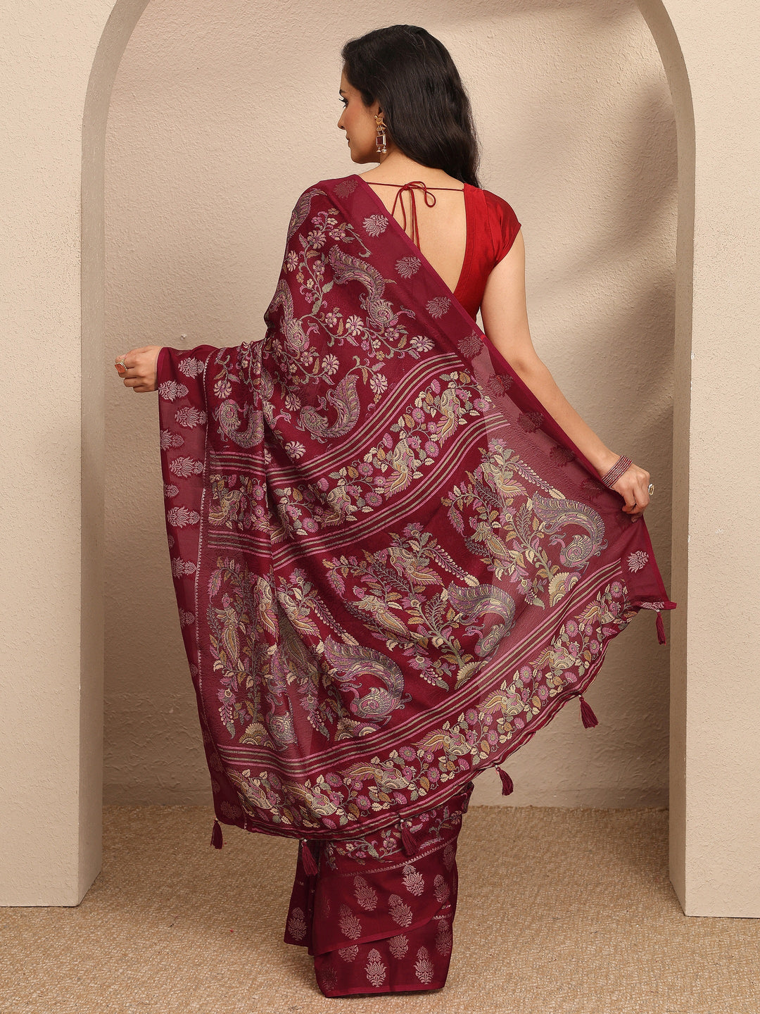  Maroon Printed Georgette Saree With Unstitched Blouse Piece 