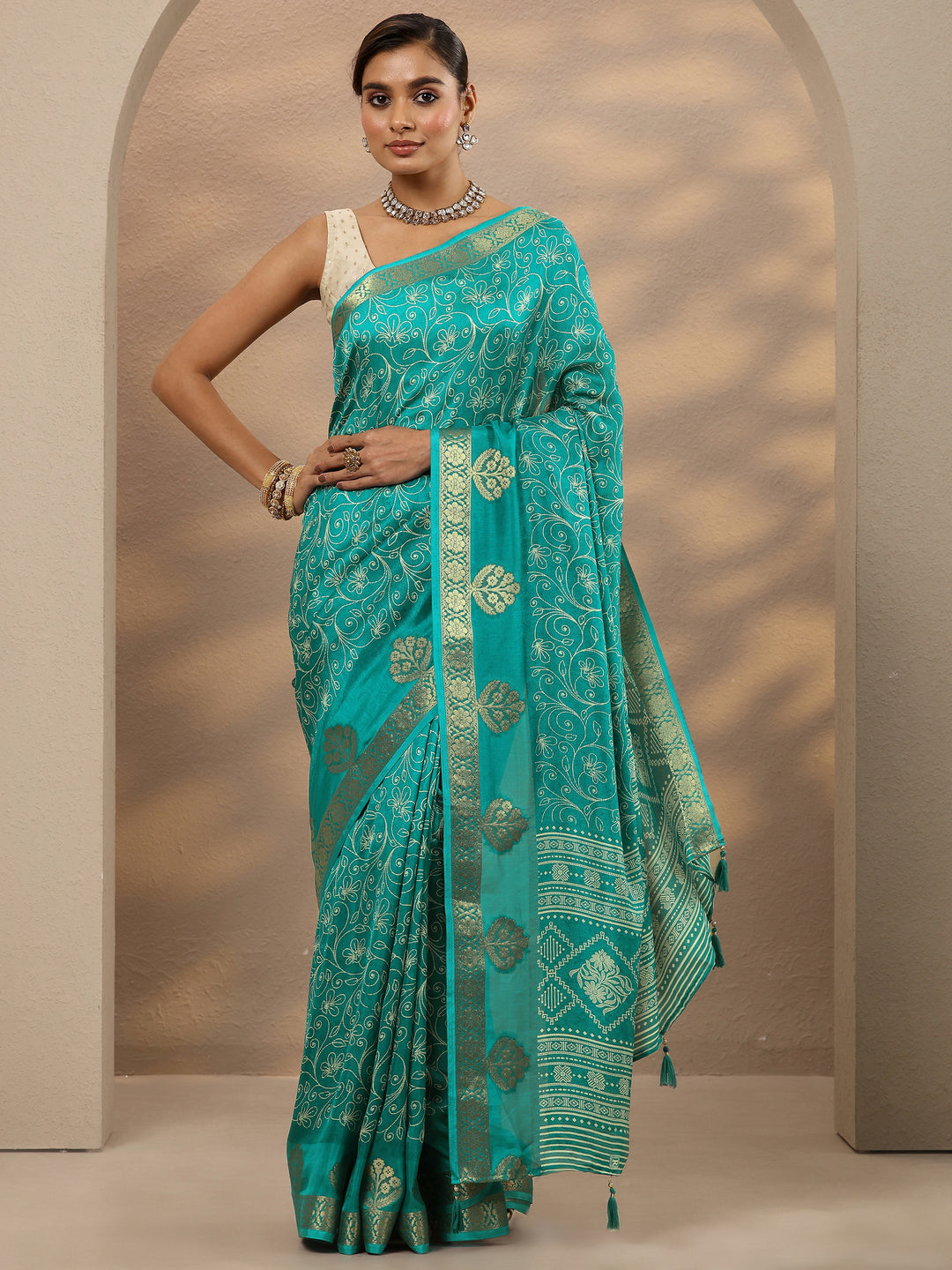  Blue Printed Silk Blend Saree With Unstitched Blouse Piece 