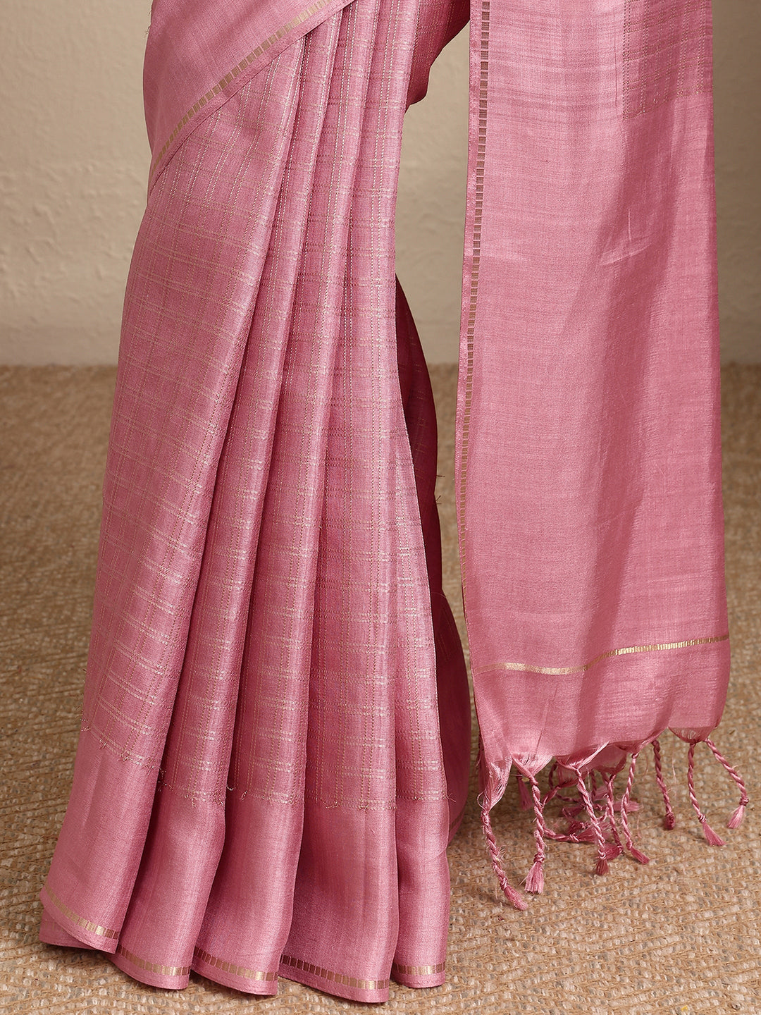  Pink Embellished Silk Blend Saree With Unstitched Blouse Piece 