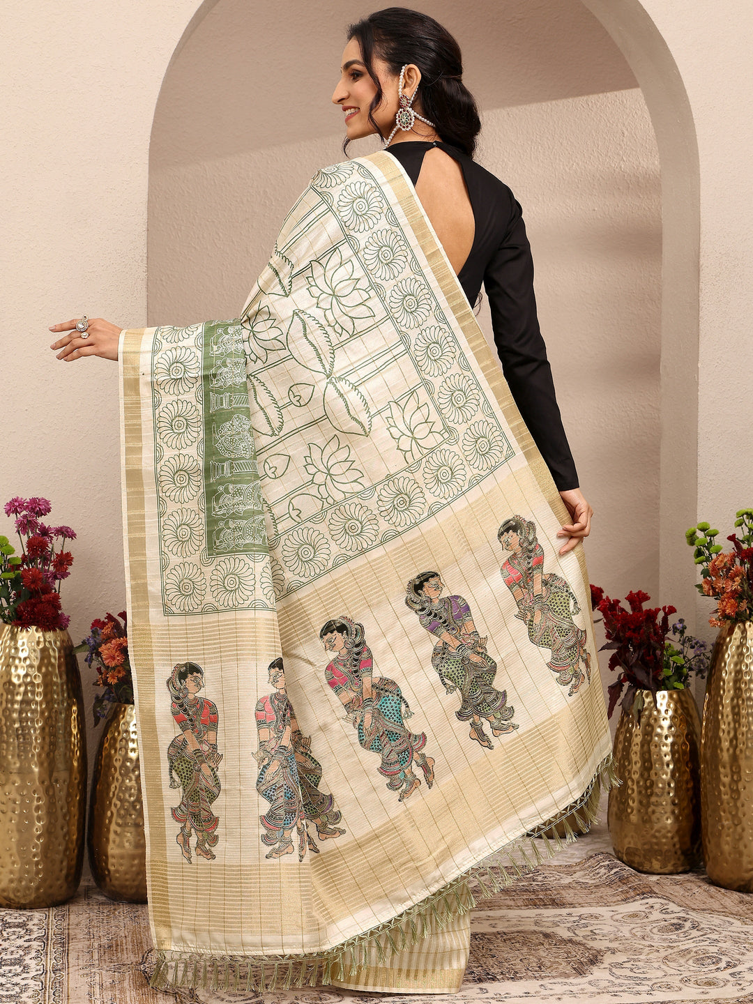  Cream Tribal Printed Silk Blend Saree With Unstitched Blouse Piece 