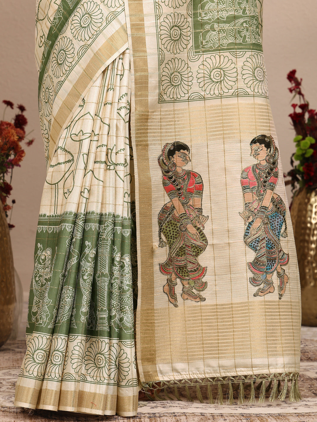  Cream Tribal Printed Silk Blend Saree With Unstitched Blouse Piece 