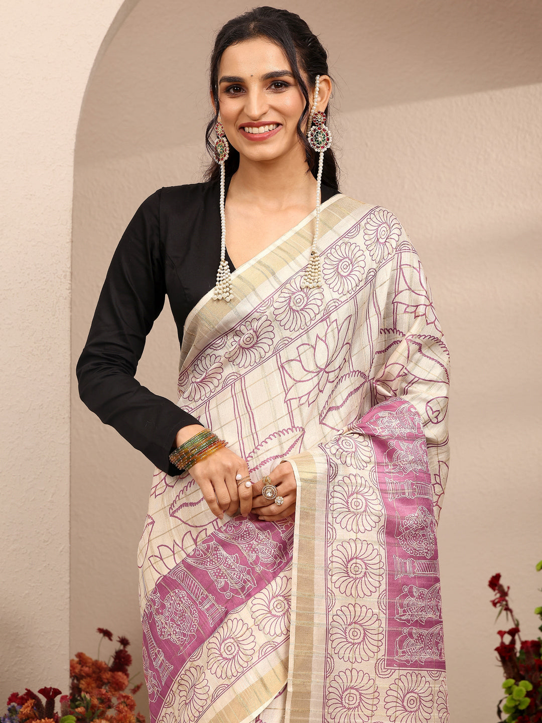  Cream Tribal Printed Silk Blend Saree With Unstitched Blouse Piece 