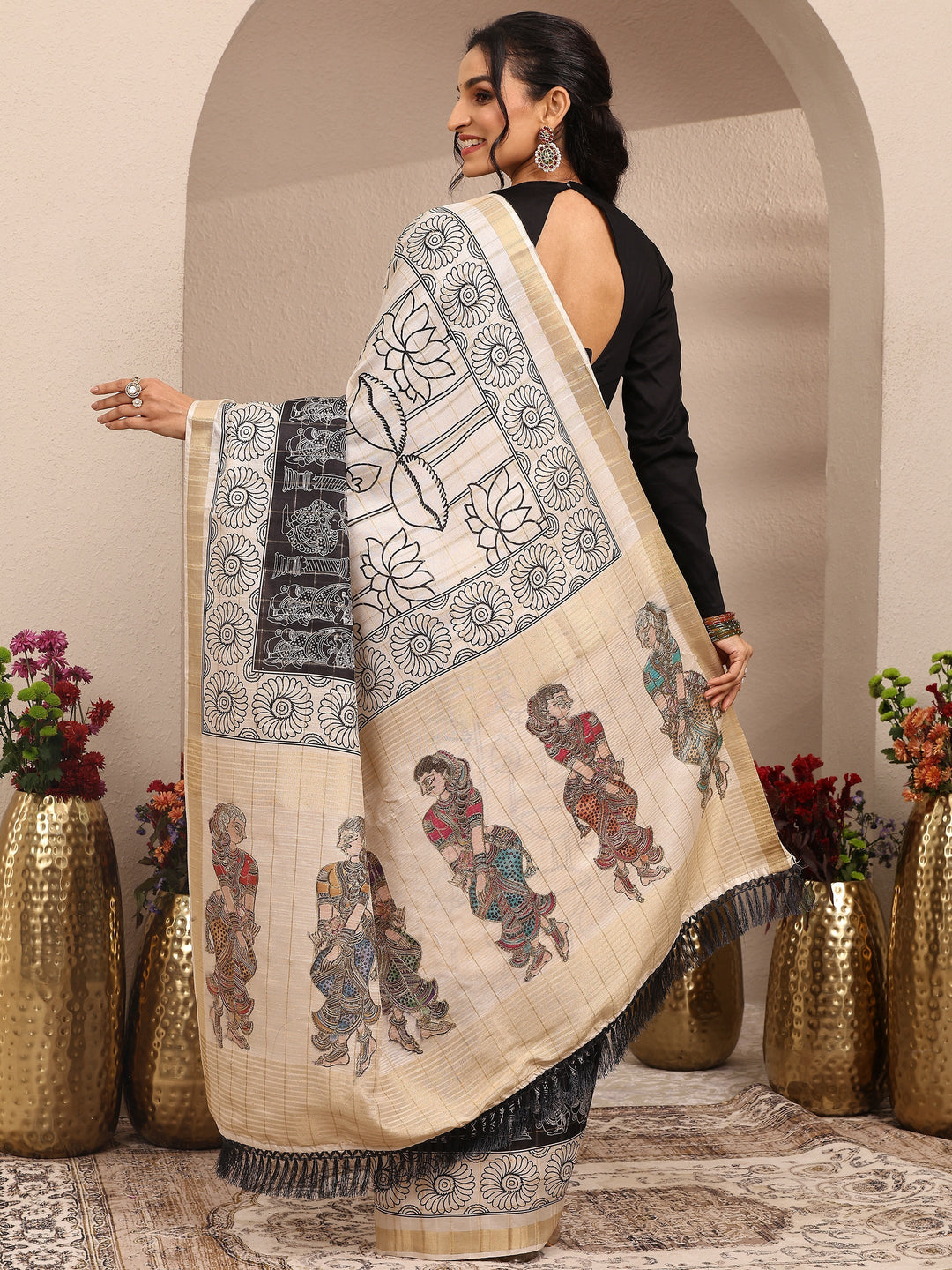  Cream Tribal Printed Silk Blend Saree With Unstitched Blouse Piece 