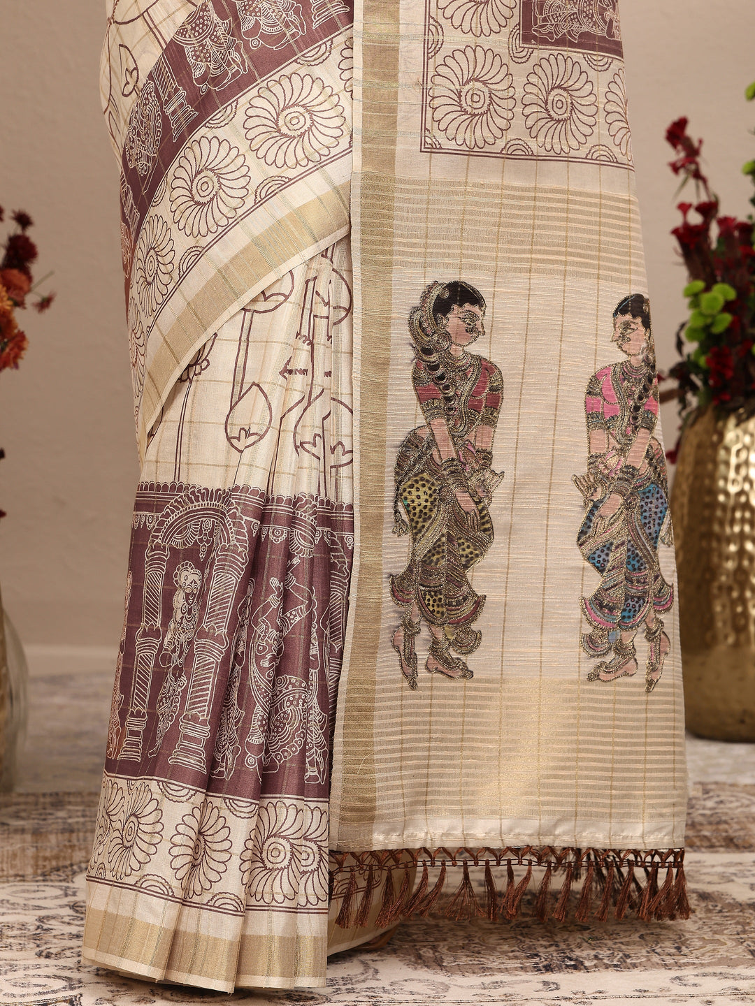  Cream Tribal Printed Silk Blend Saree With Unstitched Blouse Piece 