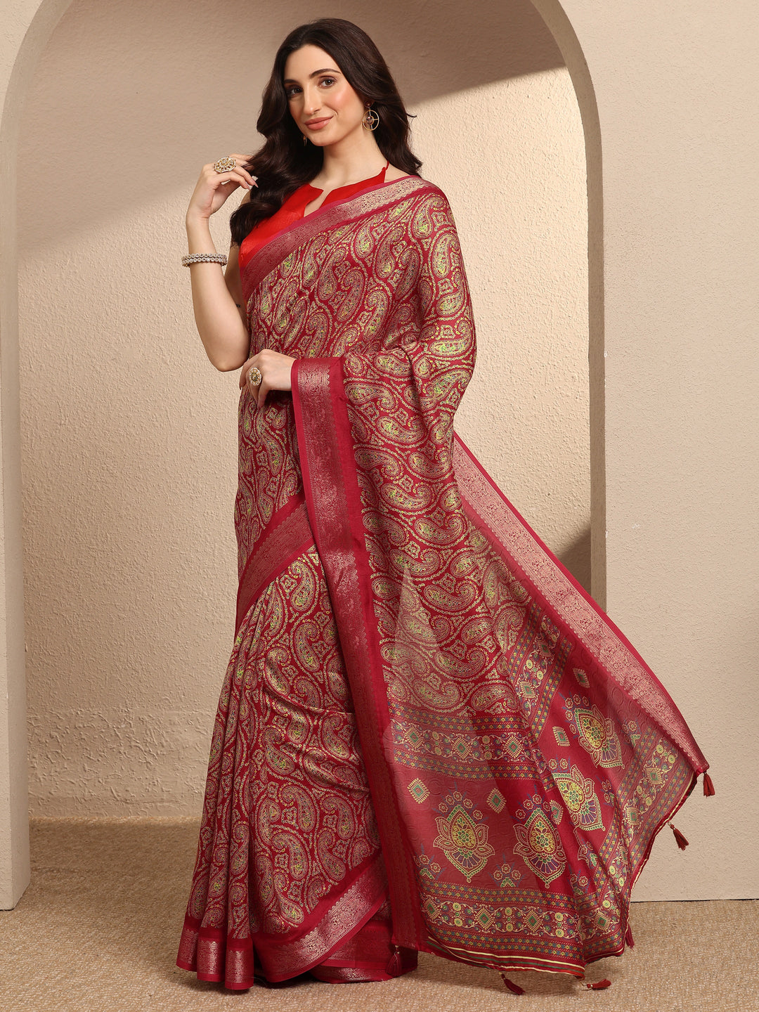  Red Paisley Printed Silk Blend Saree With Unstitched Blouse Piece 