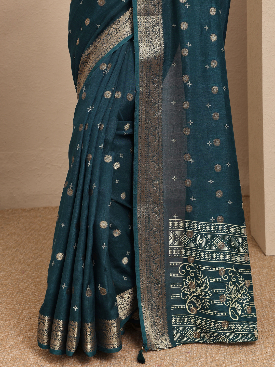  Navy Blue Woven Design Silk Blend Saree With Unstitched Blouse Piece 