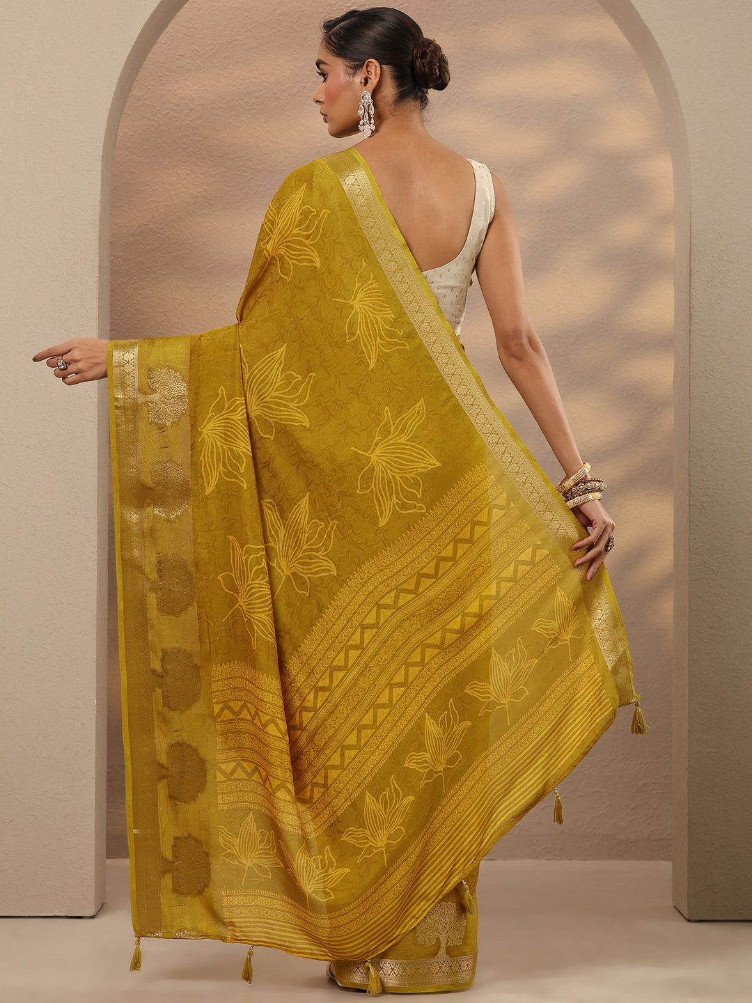  Mustard Embellished Silk Blend Saree With Unstitched Blouse Piece 