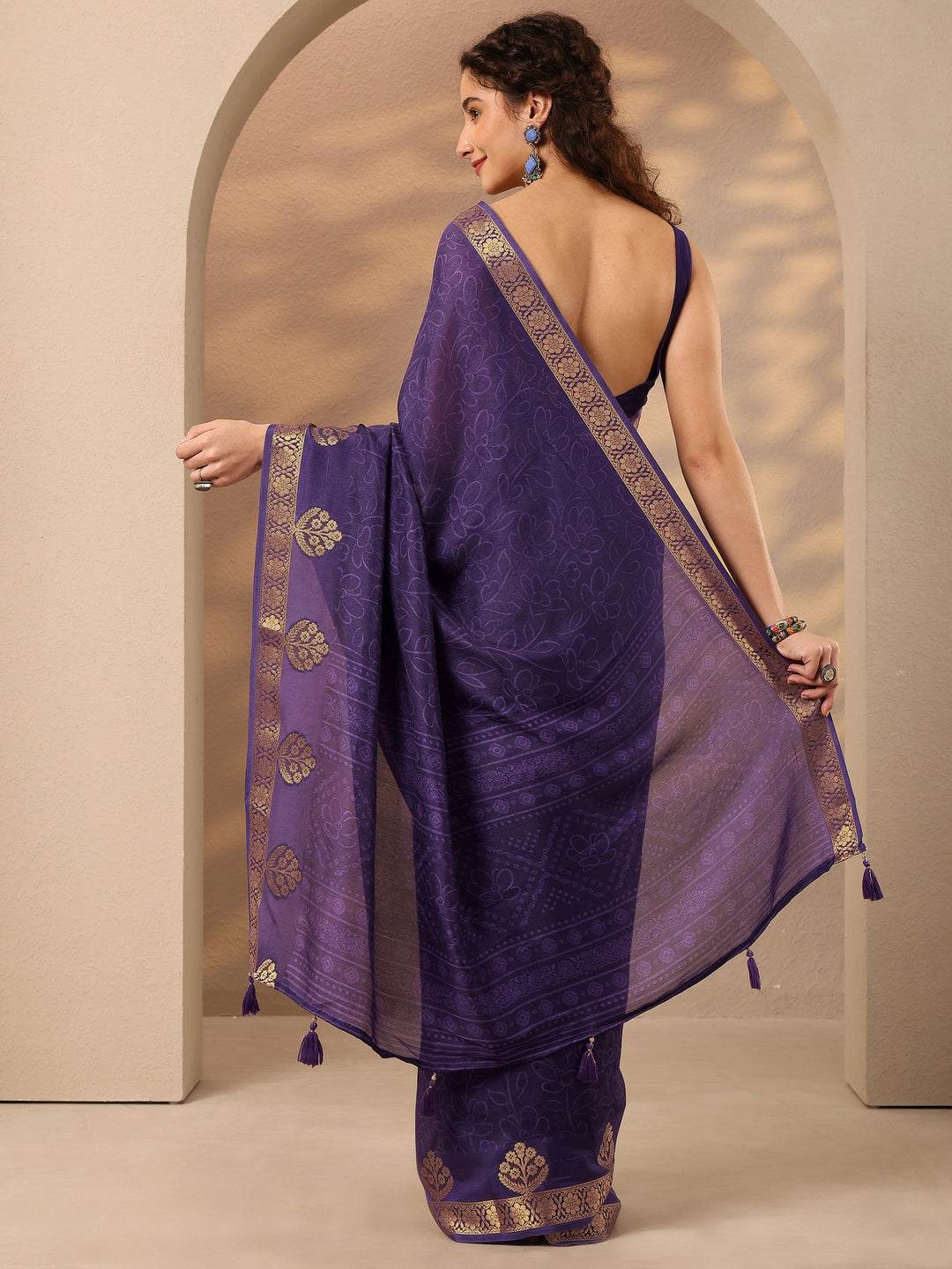  Purple Embellished Silk Blend Saree With Unstitched Blouse Piece 
