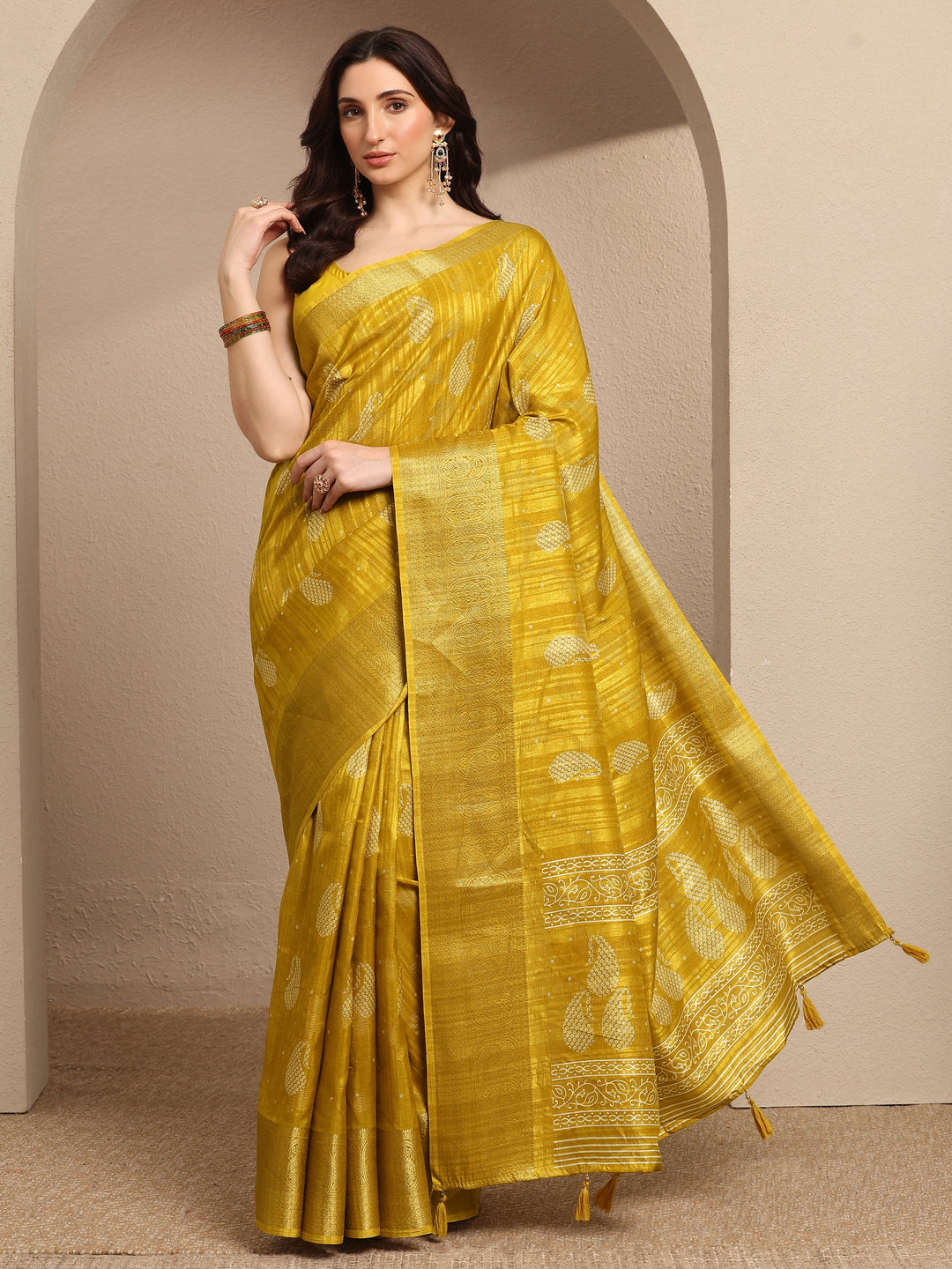 Mustard Paisley Woven Design Silk Blend Saree With Unstitched Blouse Piece