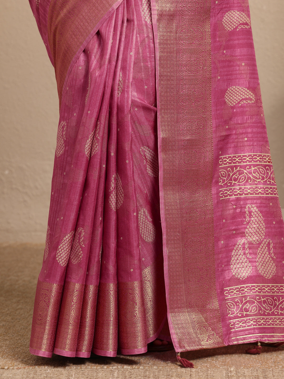  Peach Paisley Woven Design Banarsi Silk Blend Saree With Unstitched Blouse Piece 