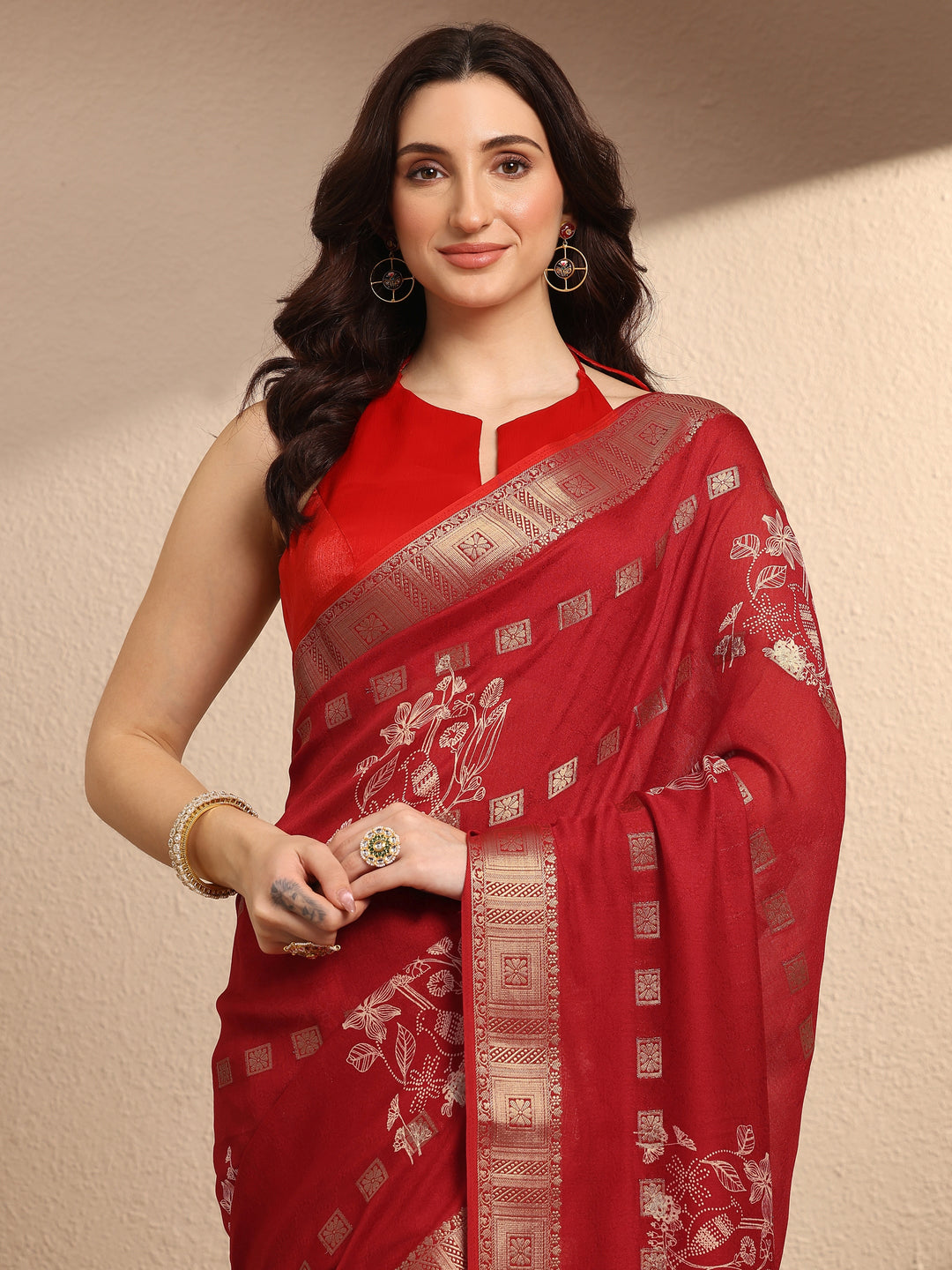  Red Printed Georgette Saree With Unstitched Blouse Piece 
