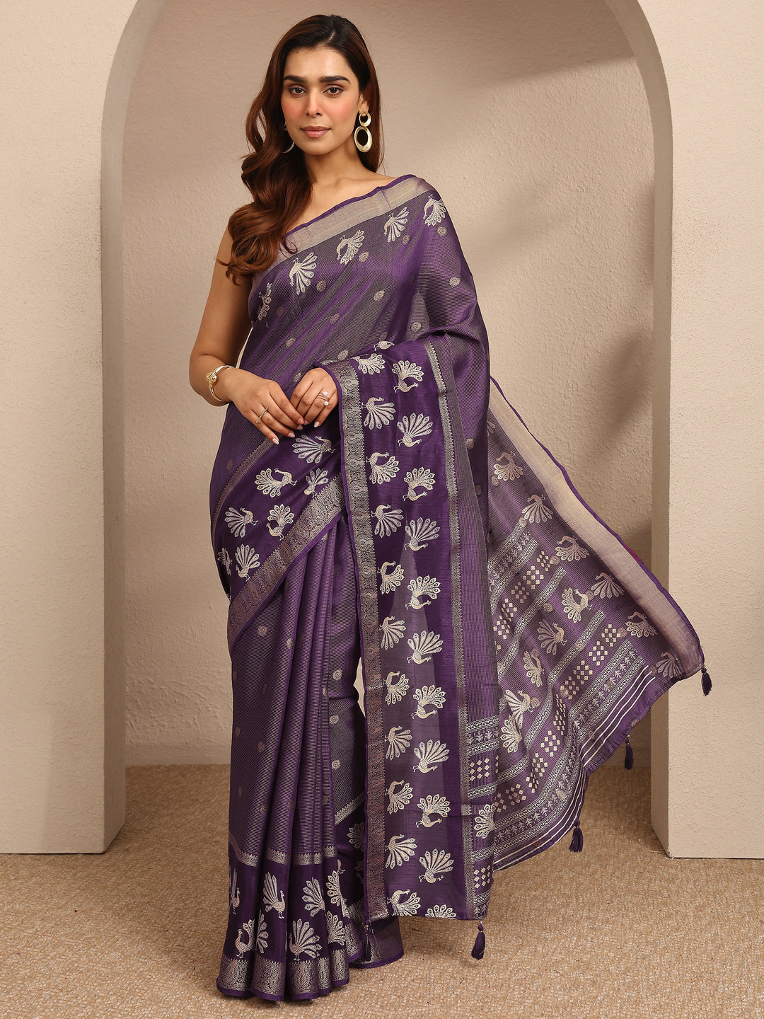 Purple Woven Design Banarsi Silk Blend Saree With Unstitched Blouse Piece