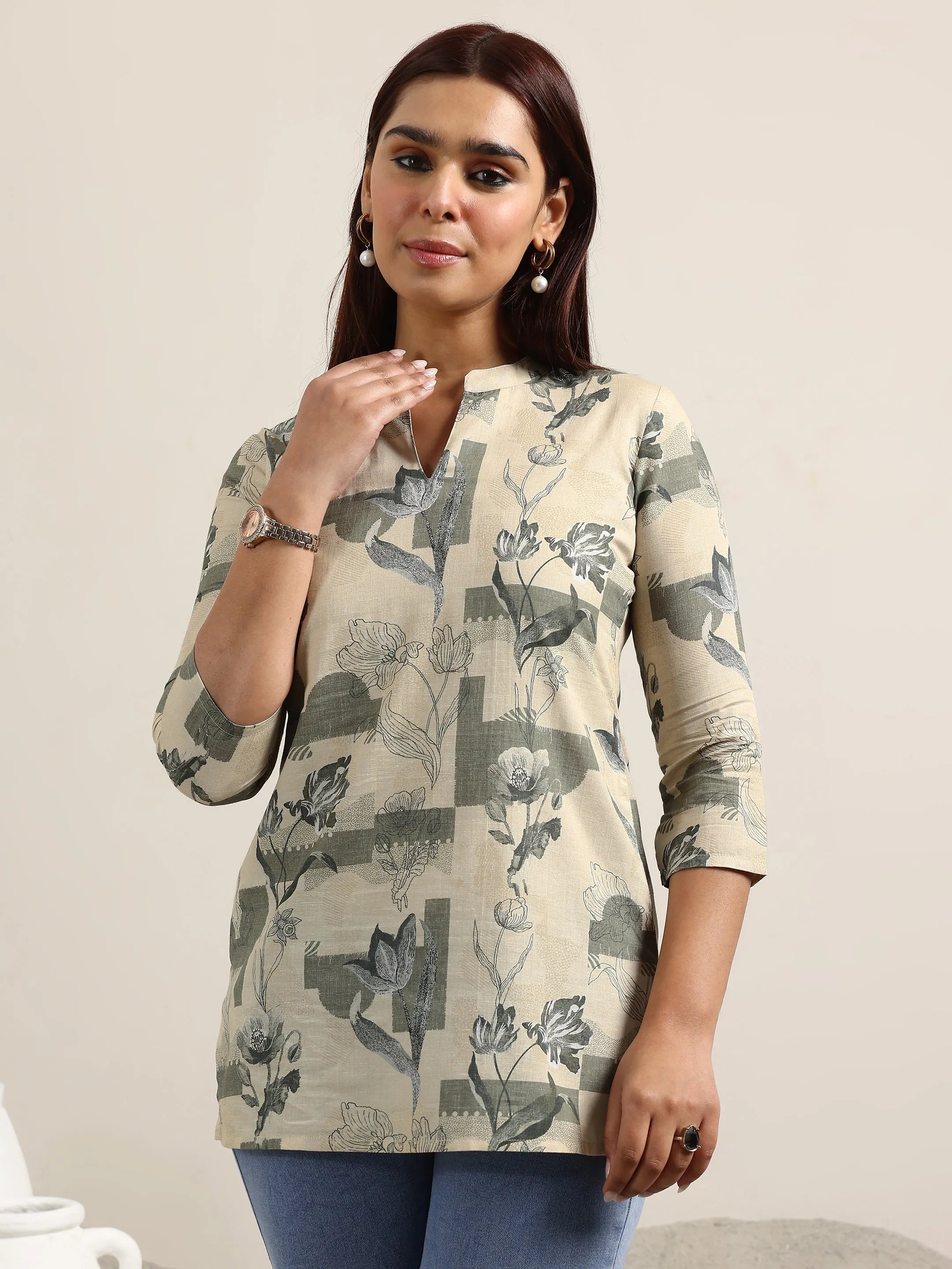 libas Beige Printed Cotton Blend Straight Kurti-picture-24