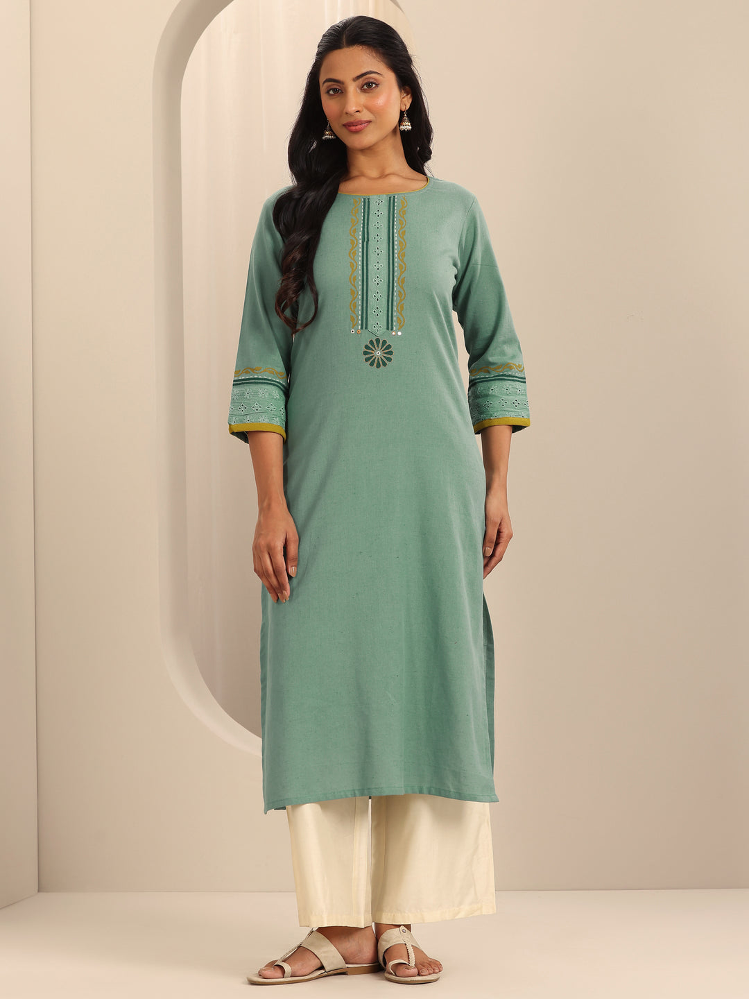  Blue Printed Cotton Blend Straight Kurta 