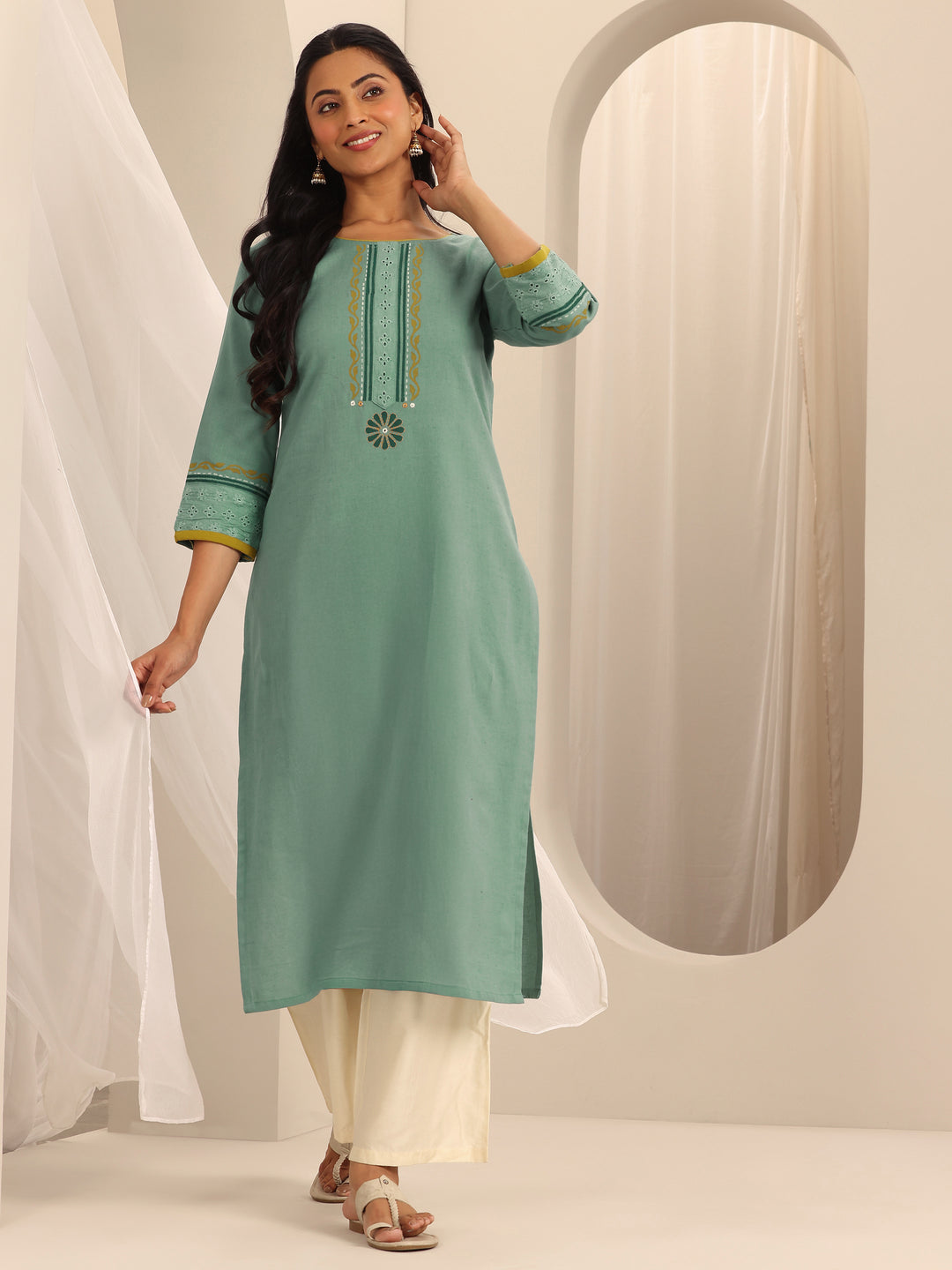  Blue Printed Cotton Blend Straight Kurta 