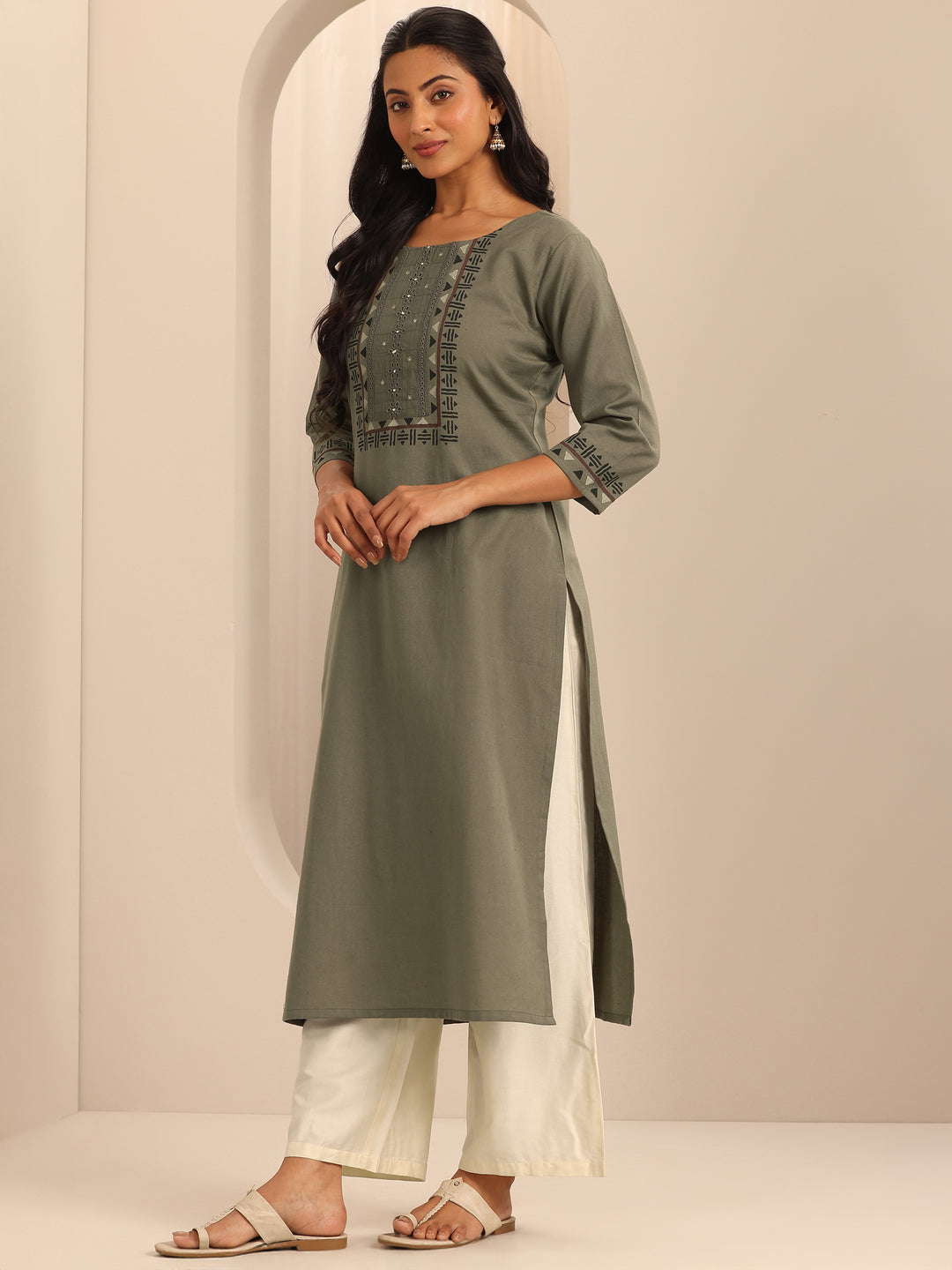  Taupe Printed Cotton Blend Straight Kurta 