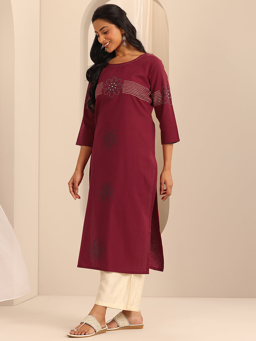  Red Printed Cotton Blend Straight Kurta 