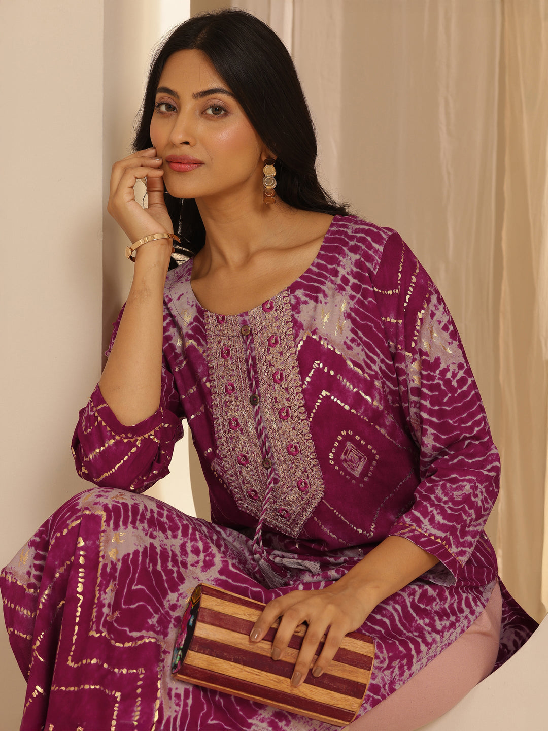  Pink Printed Rayon Straight Kurta 