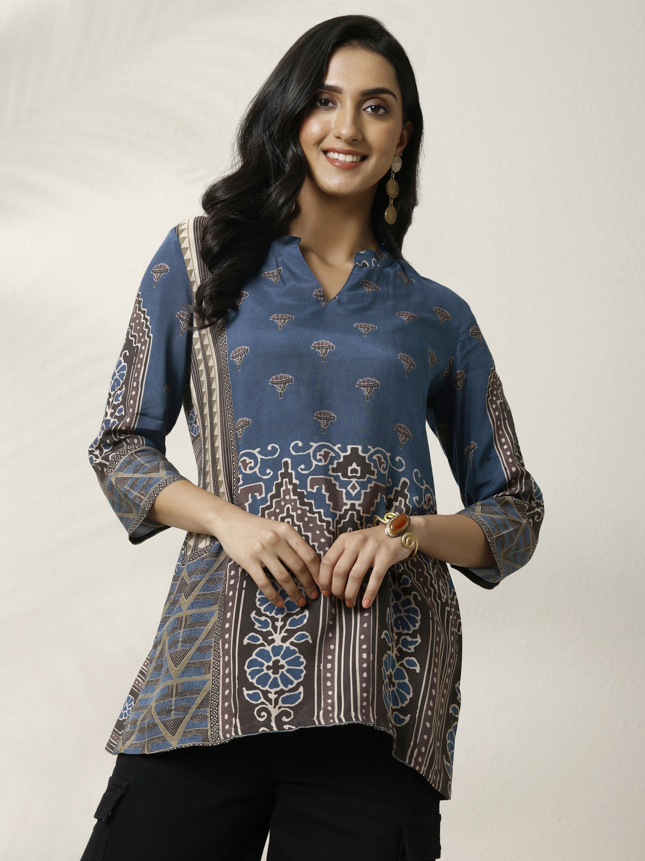 libas Navy Blue Block Printed Muslin Straight Short Kurti-picture-56
