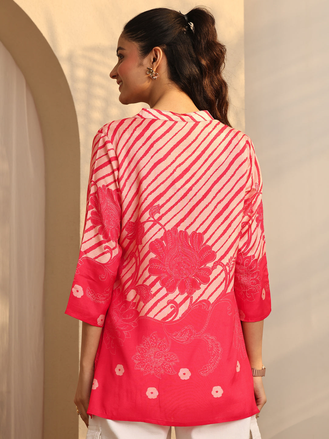  Coral Printed Muslin Straight Short Kurti 