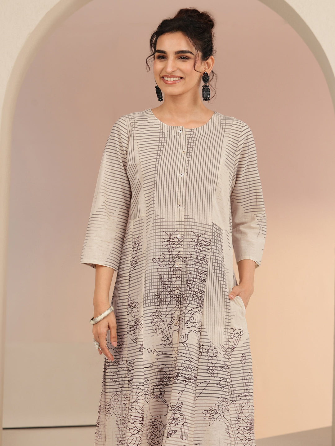  Ivory Abstract Print Cotton Blend A-Line Kurta 