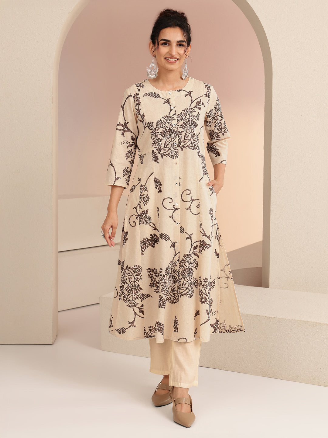  Ivory Floral Printed Cotton Blend A-Line Kurta 