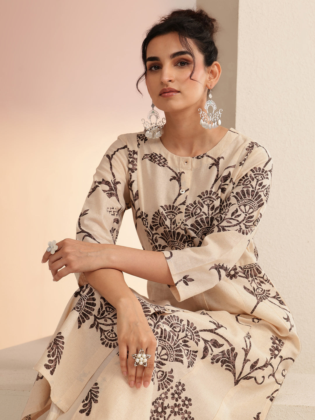  Ivory Floral Printed Cotton Blend A-Line Kurta 