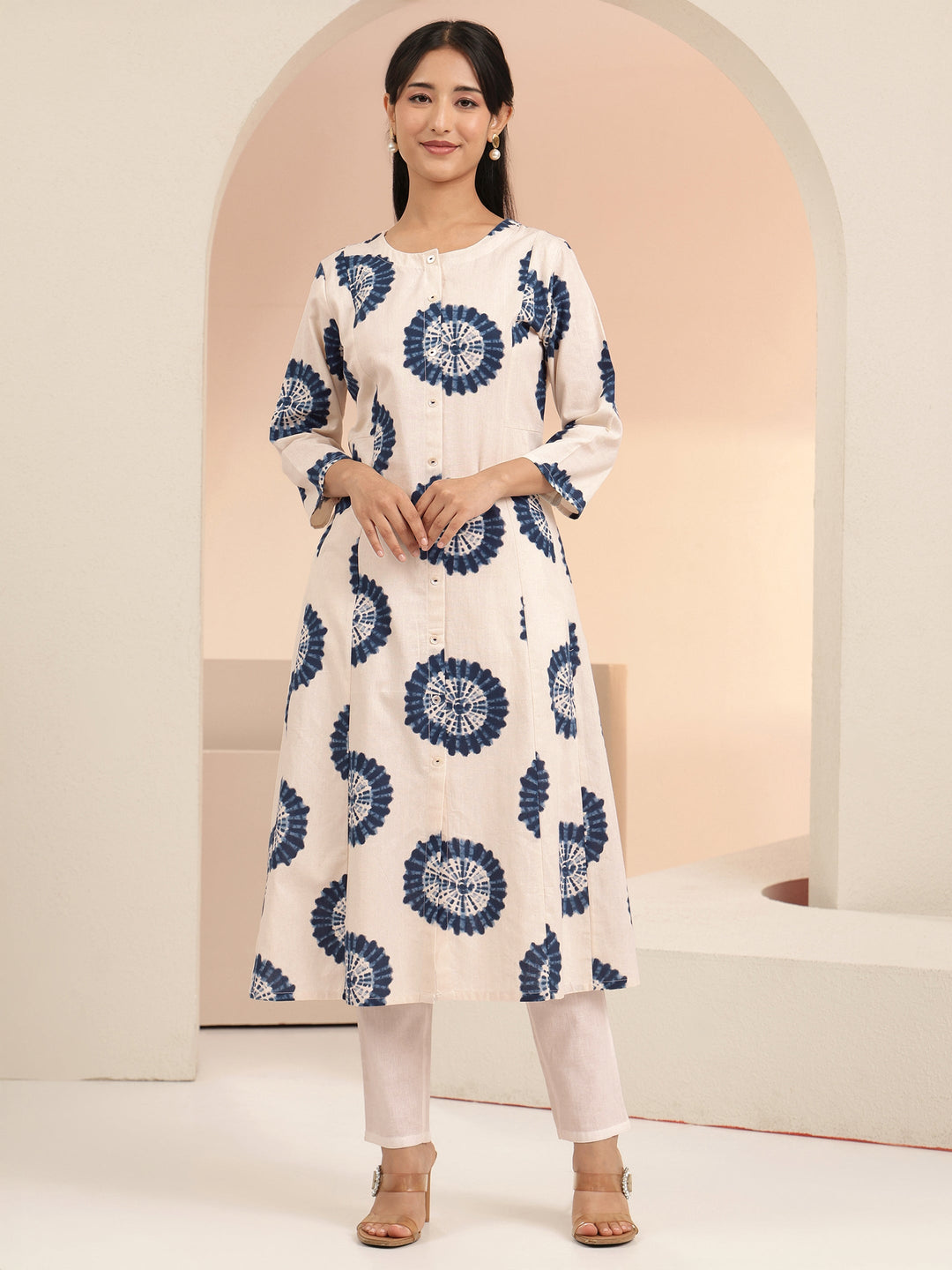  Off white Geometric Printed Cotton Blend A-Line Kurta 