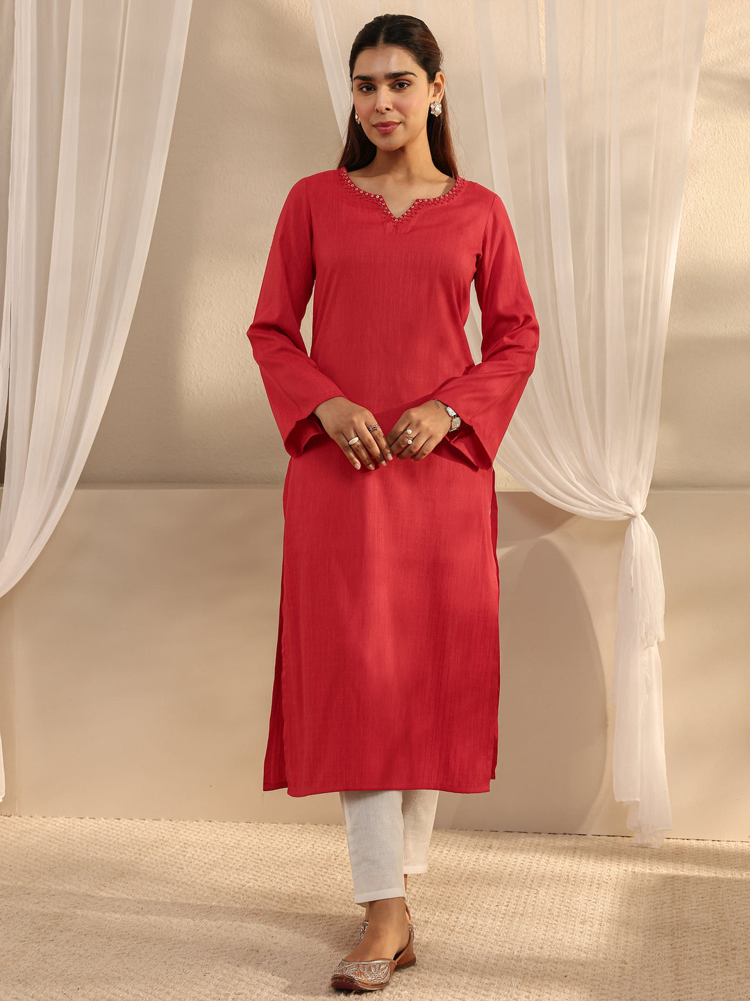  Red Solid Rayon Straight Kurta 