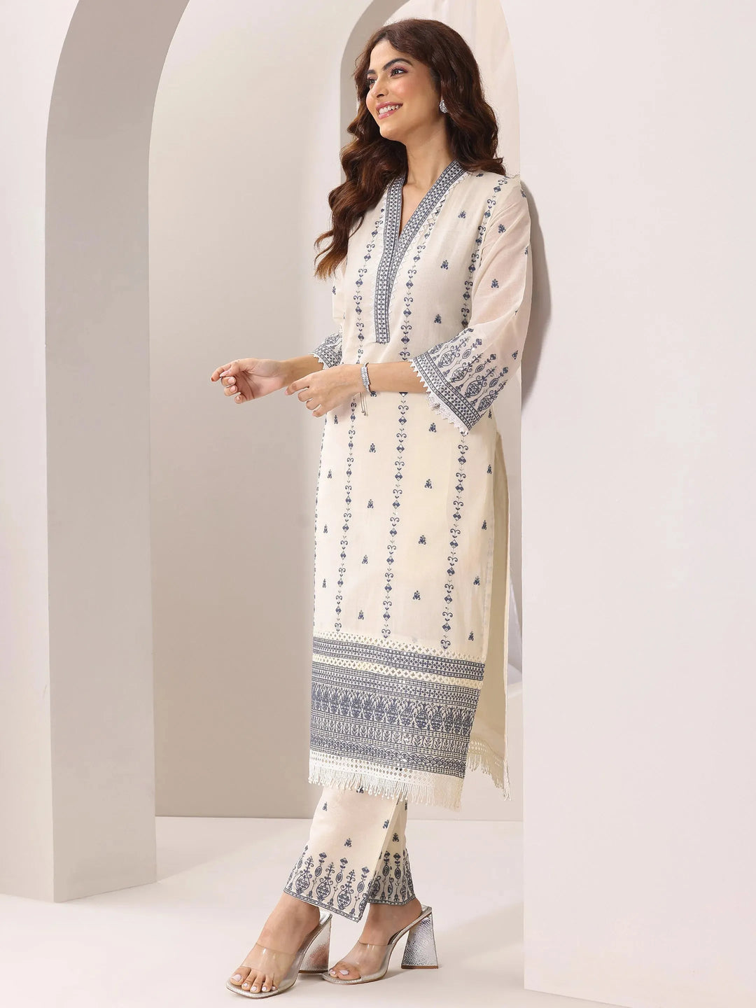  Off White Embroidered Cotton Straight Suit Set With Dupatta 