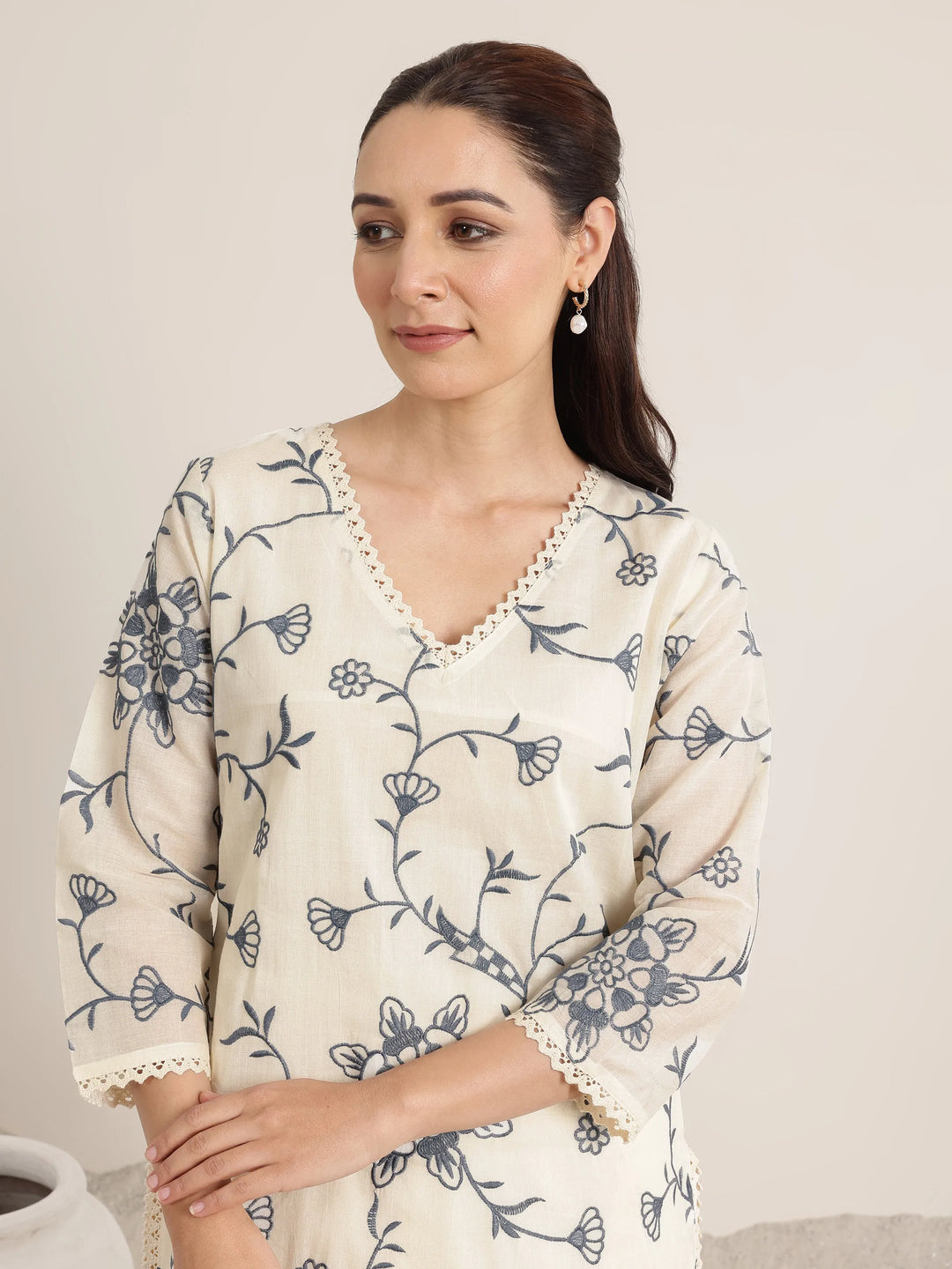  Off White Embroidered Cotton Straight Suit Set With Dupatta 