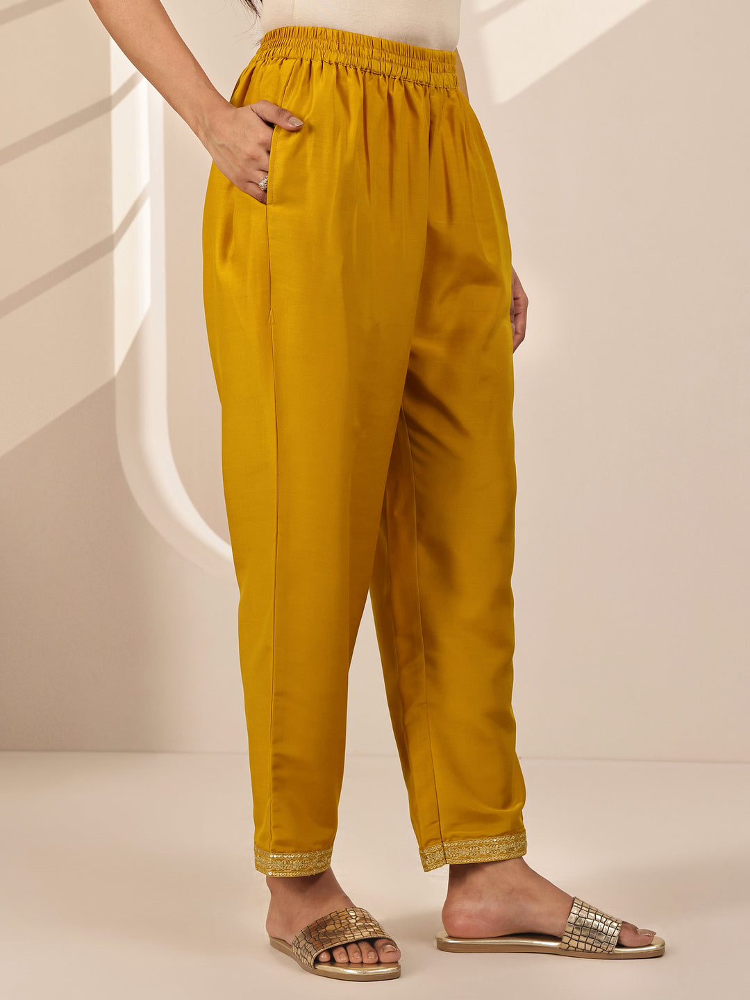  Mustard Printed Silk Blend Straight Suit Sets With Dupatta 