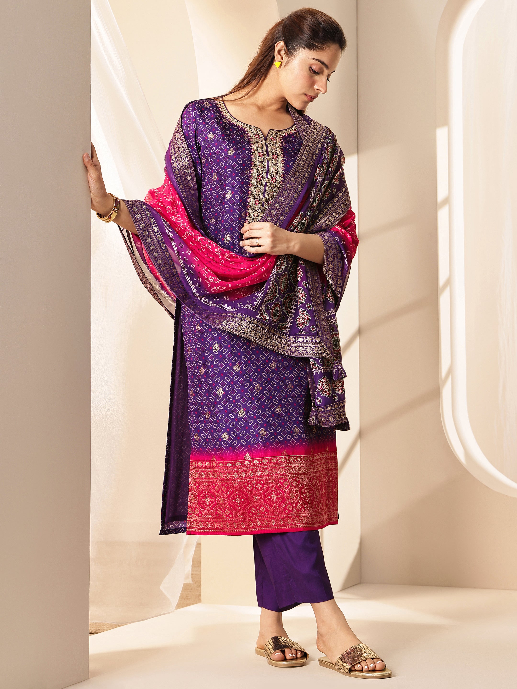 libas Purple Printed Silk Blend Straight Suit Sets With Dupatta-picture-11