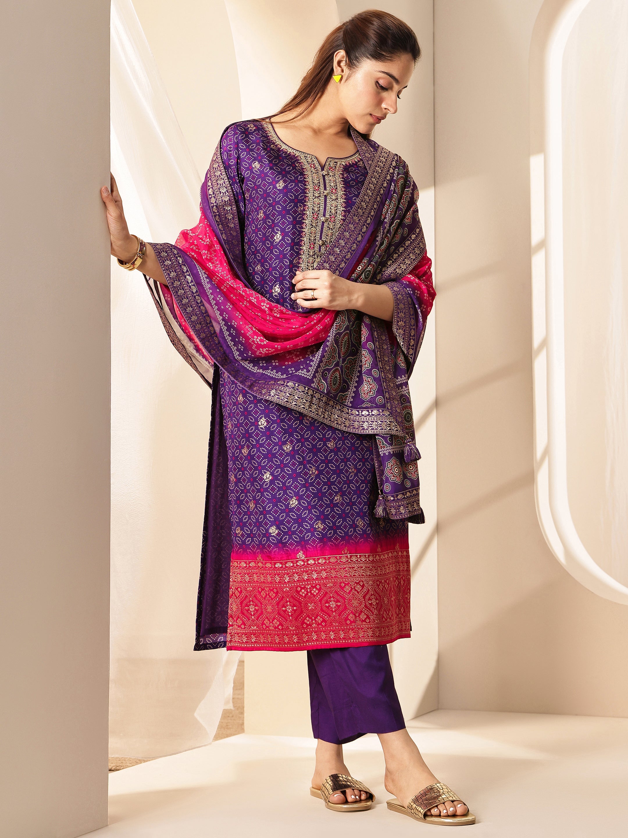 Purple Printed Silk Blend Straight Suit Sets With Dupatta-image-45